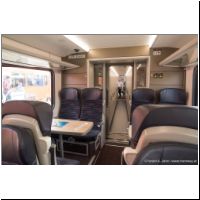 Innotrans 2018 - Stadler Flirt Bimodal Innen.jpg